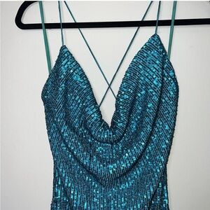 Rebecca Vallance Missing Hours Midi Teal Sequin Dress size 4. NWOT.